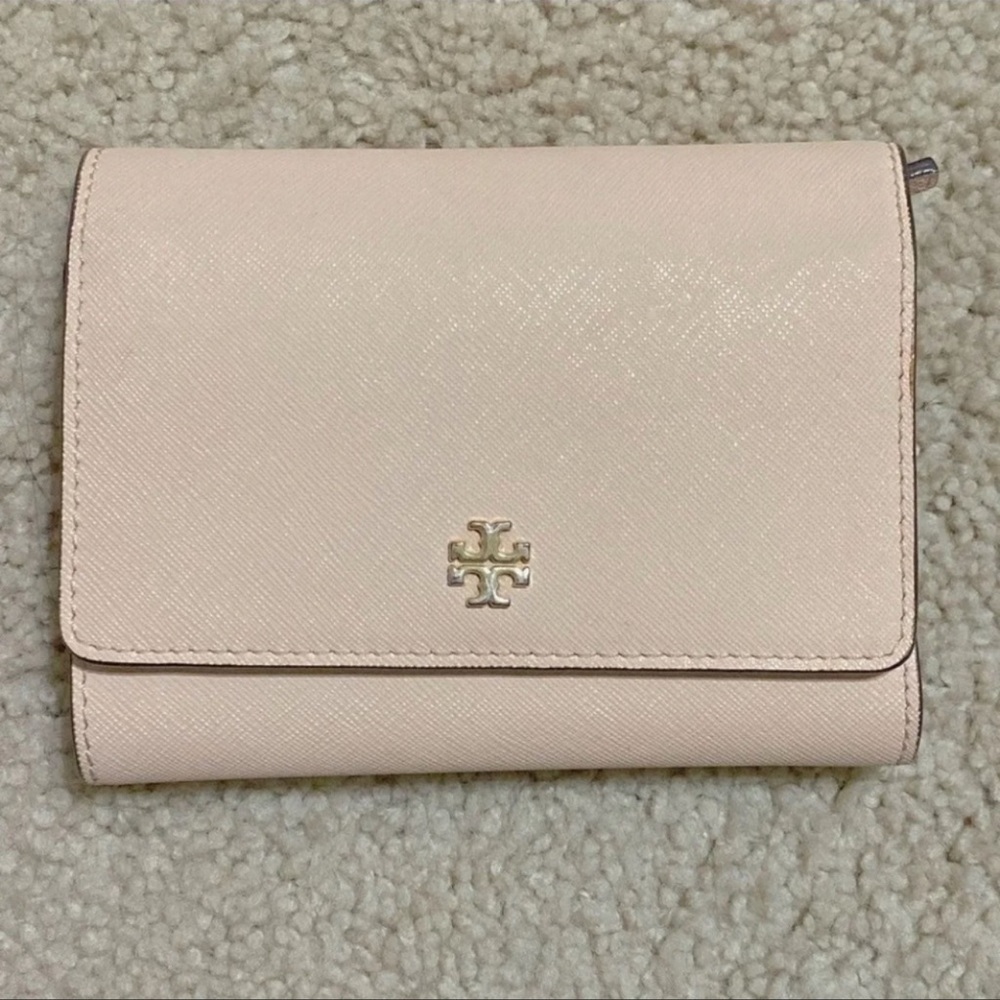 Tory Burch wallet